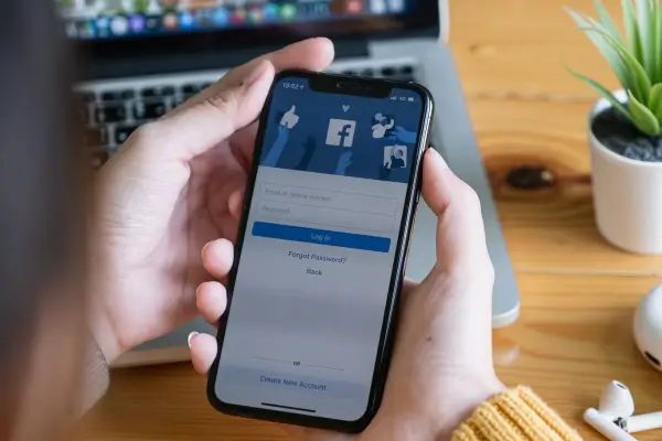 Como Recuperar Senha do Facebook: Pelo Computador ou Celular